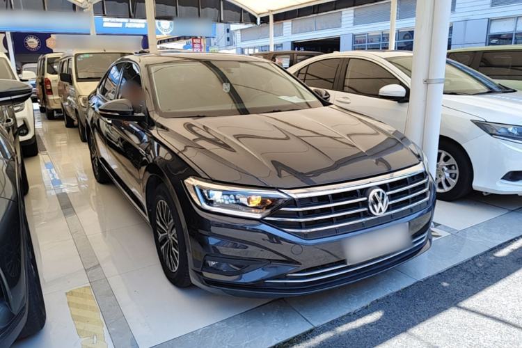 Used Volkswagen Sagitar 2019 280TSI DSG Comfort Version China VI Standard Front Right 45 Deg