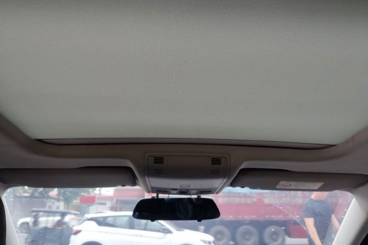 Used Volkswagen Sagitar 2019 200TSI DSG Comfort Version China VI Standard Headliner