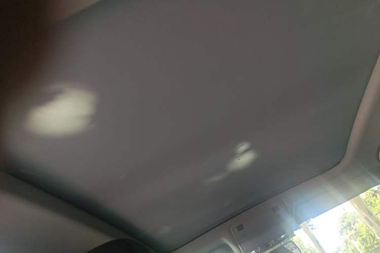 Used Volkswagen Sagitar 2019 280TSI DSG Comfort Version China VI Standard Headliner