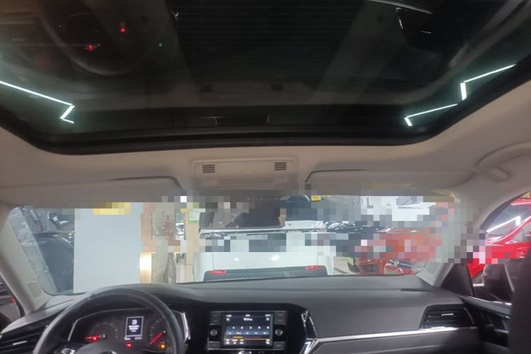 Used Volkswagen Sagitar 2019 280TSI DSG Comfort Version China VI Standard Headliner
