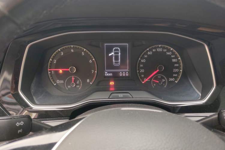 Used Volkswagen Sagitar 2019 200TSI DSG Comfort Version China VI Standard Instrument Cluster