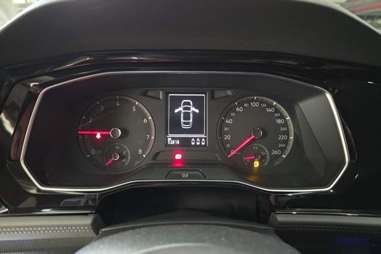 Used Volkswagen Sagitar 2019 280TSI DSG Comfort Version China VI Standard Instrument Cluster