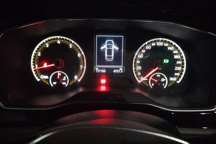 Used Volkswagen Sagitar 2019 200TSI DSG Comfort Version China VI Standard Instrument Cluster