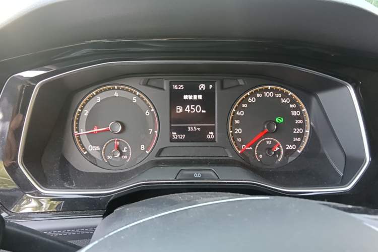 Used Volkswagen Sagitar 2019 280TSI DSG Comfort Version China VI Standard Instrument Cluster