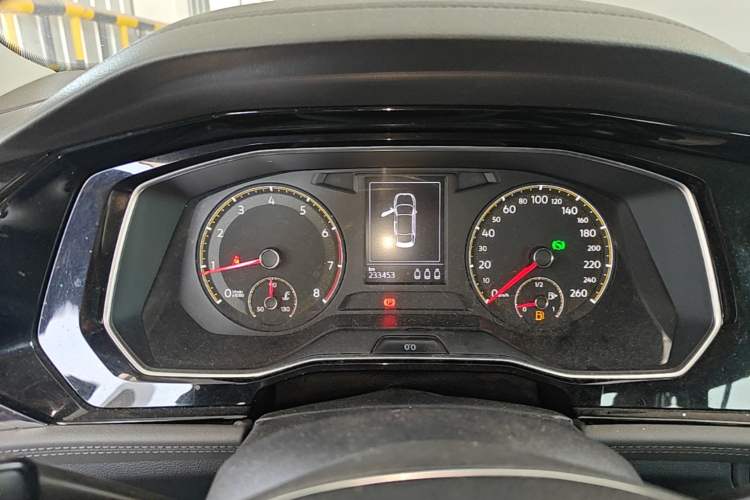 Used Volkswagen Sagitar 2019 280TSI DSG Comfort Version China VI Standard Instrument Cluster