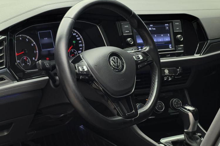 Used Volkswagen Sagitar 2019 280TSI DSG Comfort Version China VI Standard Interior 3