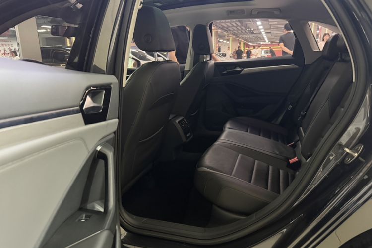 Used Volkswagen Sagitar 2019 280TSI DSG Comfort Version China VI Standard Interior 6