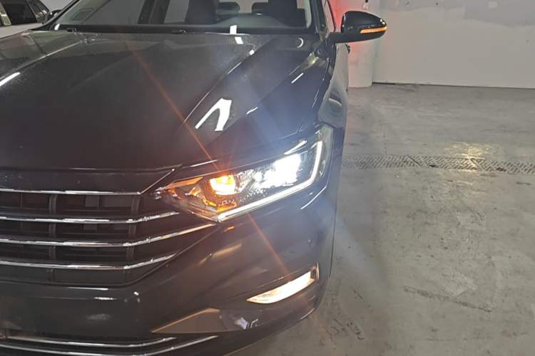 Used Volkswagen Sagitar 2019 280TSI DSG Comfort Version China VI Standard Left Front Headlight