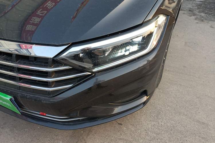 Used Volkswagen Sagitar 2019 200TSI DSG Comfort Version China VI Standard Left Front Headlight