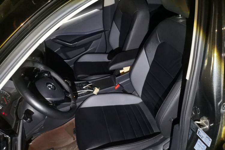Used Volkswagen Sagitar 2019 280TSI DSG Comfort Version China VI Standard Left Front Seat