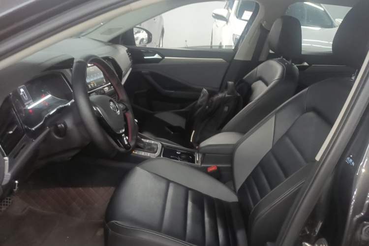 Used Volkswagen Sagitar 2019 280TSI DSG Comfort Version China VI Standard Left Front Seat
