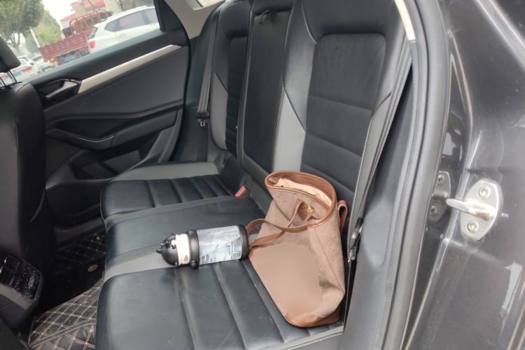 Used Volkswagen Sagitar 2019 200TSI DSG Comfort Version China VI Standard Left Rear Seat