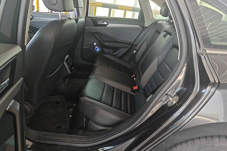 Used Volkswagen Sagitar 2019 280TSI DSG Comfort Version China VI Standard Left Rear Seat