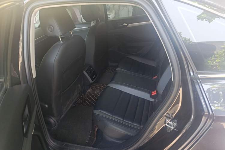 Used Volkswagen Sagitar 2019 280TSI DSG Comfort Version China VI Standard Left Rear Seat