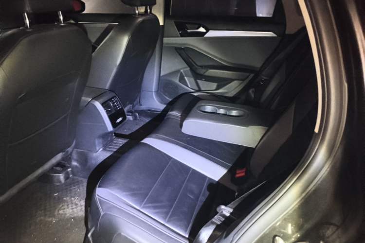 Used Volkswagen Sagitar 2019 280TSI DSG Comfort Version China VI Standard Left Rear Seat
