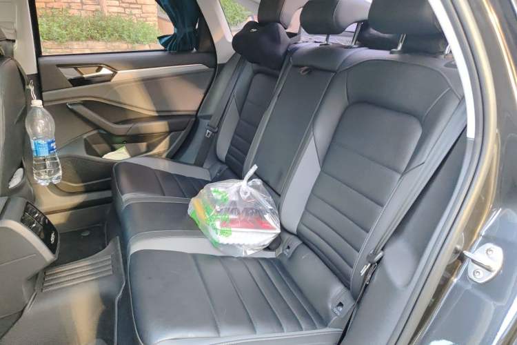 Used Volkswagen Sagitar 2019 200TSI DSG Comfort Version China VI Standard Left Rear Seat