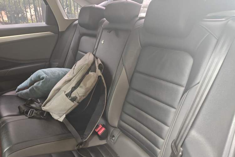Used Volkswagen Sagitar 2019 280TSI DSG Comfort Version China VI Standard Left Rear Seat