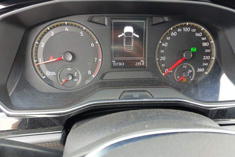 Used Volkswagen Sagitar 2019 280TSI DSG Comfort Version China VI Standard Odometer Close Up
