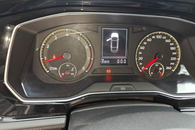 Used Volkswagen Sagitar 2019 200TSI DSG Comfort Version China VI Standard Odometer Close Up