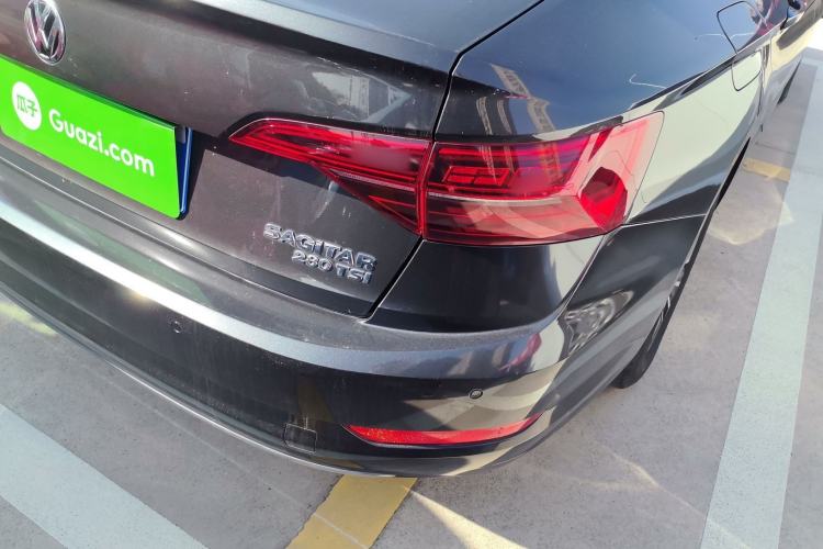 Used Volkswagen Sagitar 2019 280TSI DSG Comfort Version China VI Standard Right Rear Taillight