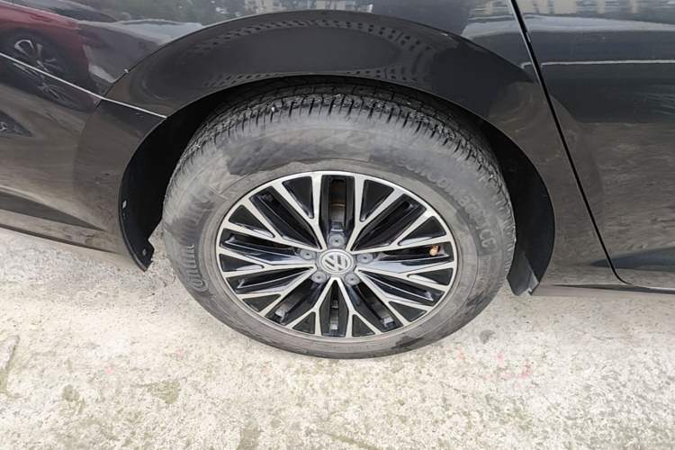 Used Volkswagen Sagitar 2019 200TSI DSG Comfort Version China VI Standard Right Rear Wheel Hub