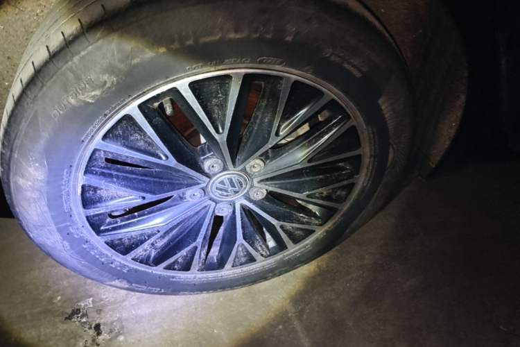 Used Volkswagen Sagitar 2019 280TSI DSG Comfort Version China VI Standard Right Rear Wheel Hub