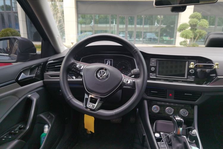 Used Volkswagen Sagitar 2019 280TSI DSG Comfort Version China VI Standard Steering Wheel