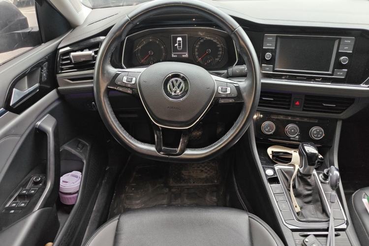 Used Volkswagen Sagitar 2019 200TSI DSG Comfort Version China VI Standard Steering Wheel