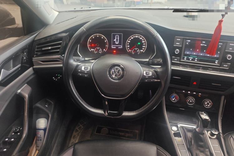 Used Volkswagen Sagitar 2019 280TSI DSG Comfort Version China VI Standard Steering Wheel