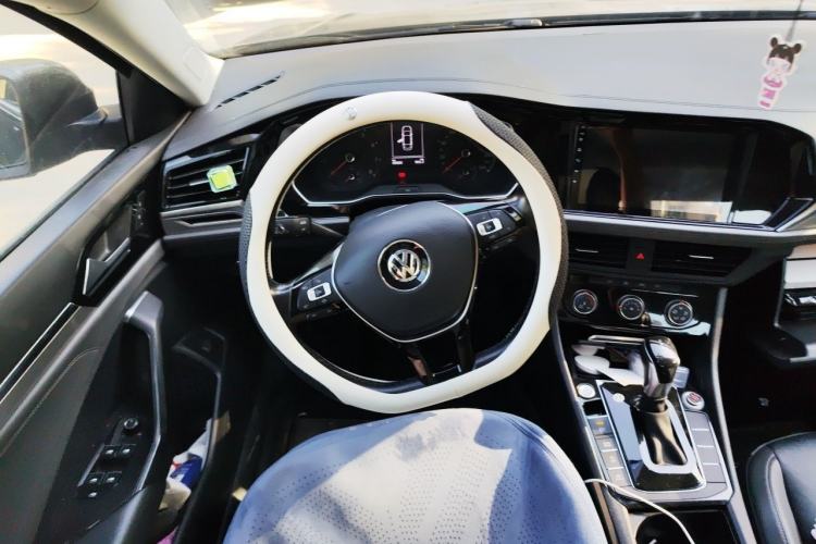 Used Volkswagen Sagitar 2019 280TSI DSG Comfort Version China VI Standard Steering Wheel