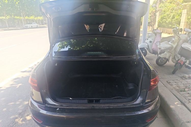 Used Volkswagen Sagitar 2019 280TSI DSG Comfort Version China VI Standard Trunk