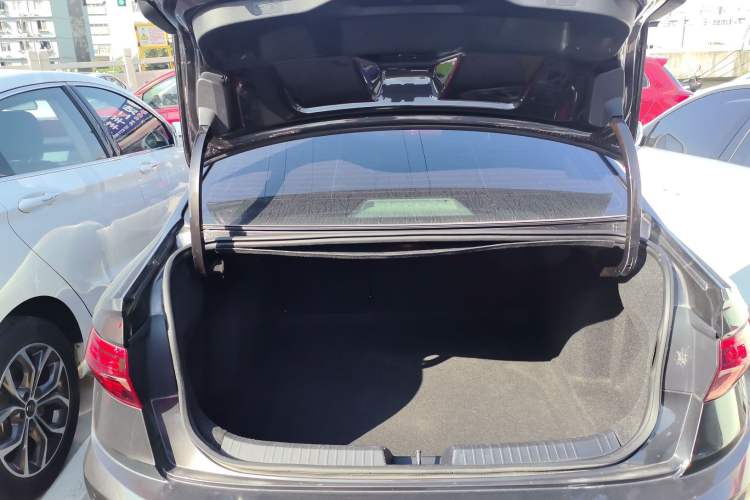 Used Volkswagen Sagitar 2019 280TSI DSG Comfort Version China VI Standard Trunk