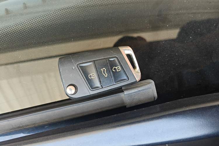 Used Volkswagen Sagitar 2019 280TSI DSG Comfort Version China VI Standard Vehicle Key