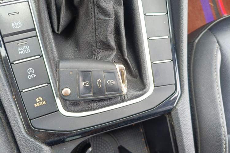 Used Volkswagen Sagitar 2019 280TSI DSG Comfort Version China VI Standard Vehicle Key