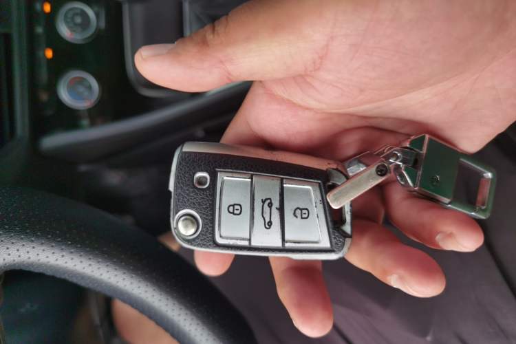 Used Volkswagen Sagitar 2019 280TSI DSG Comfort Version China VI Standard Vehicle Key
