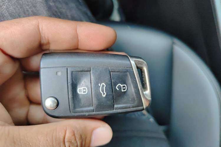 Used Volkswagen Sagitar 2019 200TSI DSG Comfort Version China VI Standard Vehicle Key