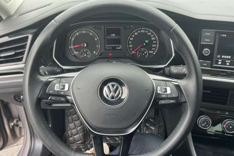 Used Volkswagen Sagitar 2019 280TSI DSG Comfort Version China VI Standard Interior 3