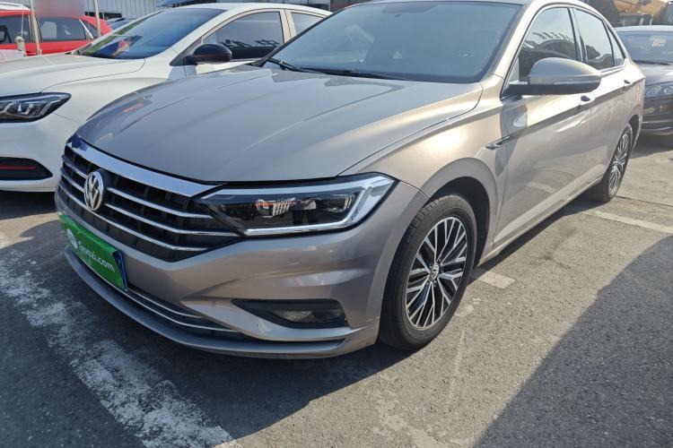 Used Volkswagen Sagitar 2019 200TSI DSG Comfort Version China VI Standard Guazi used car, China used car export, Used car for sale, Used cars, Cheapest cars for sale