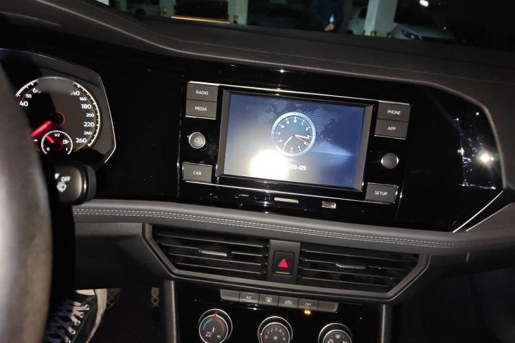 Used Volkswagen Sagitar 2019 280TSI DSG Comfort Version China VI Standard Audio And AC Panel