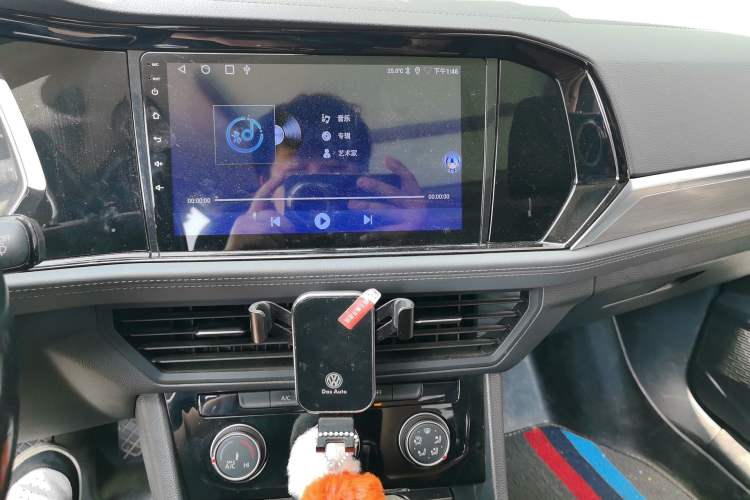 Used Volkswagen Sagitar 2019 280TSI DSG Comfort Version China VI Standard Audio And AC Panel