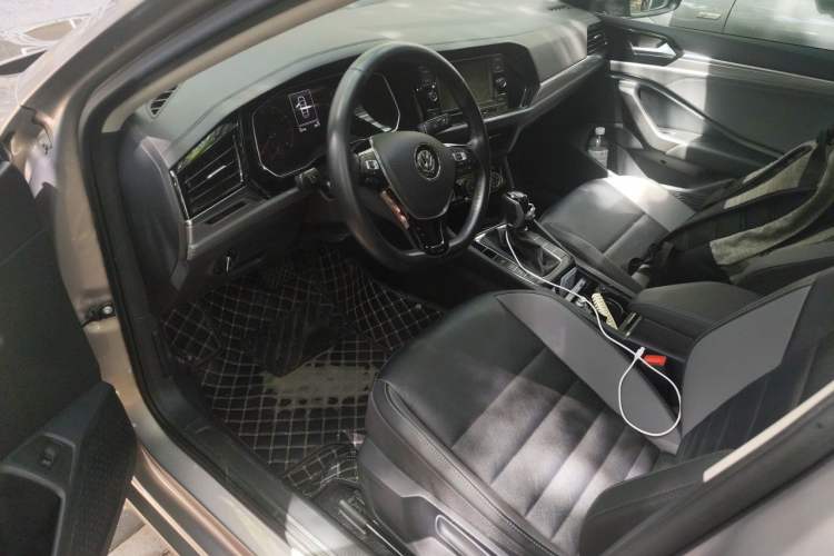 Used Volkswagen Sagitar 2019 200TSI DSG Comfort Version China VI Standard Driver Seat