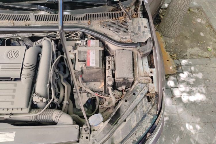 Used Volkswagen Sagitar 2019 200TSI DSG Comfort Version China VI Standard Engine Bay Left