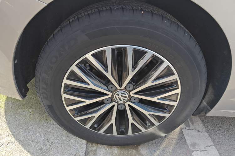 Used Volkswagen Sagitar 2019 200TSI DSG Comfort Version China VI Standard Exterior 5