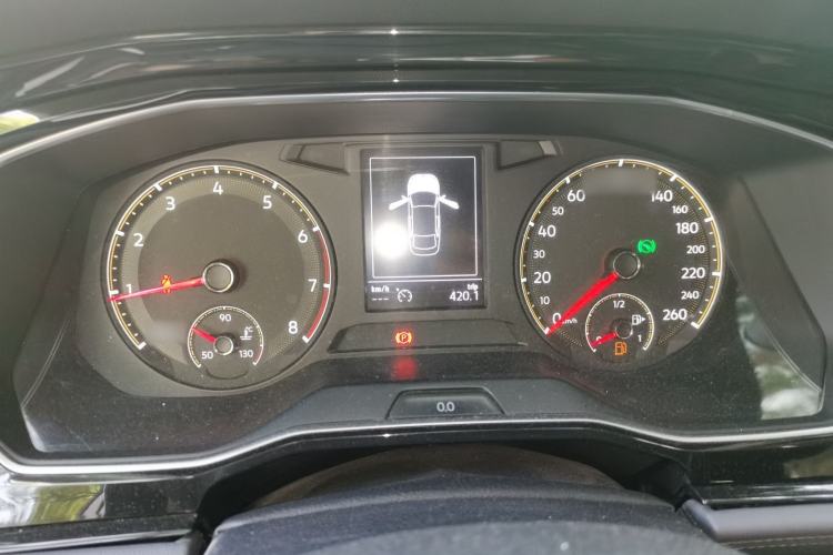 Used Volkswagen Sagitar 2019 280TSI DSG Comfort Version China VI Standard Instrument Cluster