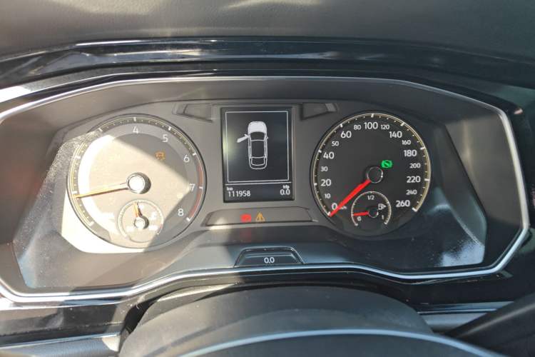Used Volkswagen Sagitar 2019 200TSI DSG Comfort Version China VI Standard Instrument Cluster