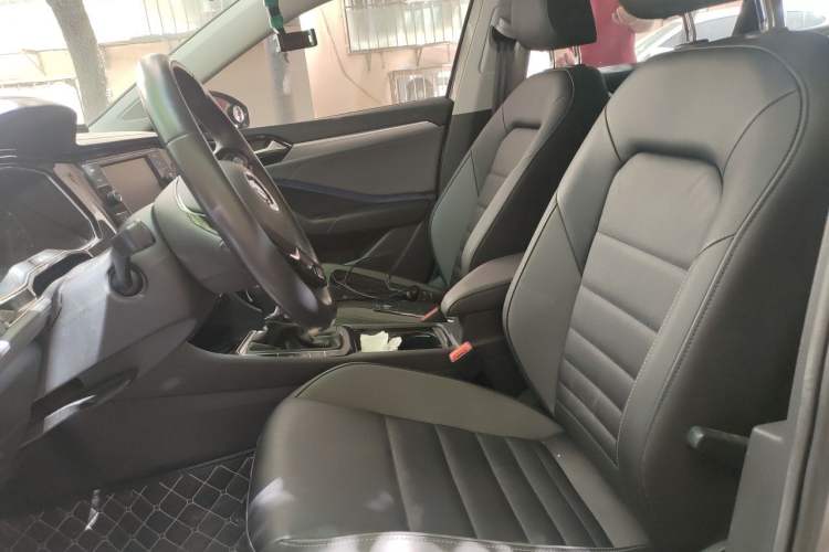 Used Volkswagen Sagitar 2019 200TSI DSG Comfort Version China VI Standard Left Front Seat