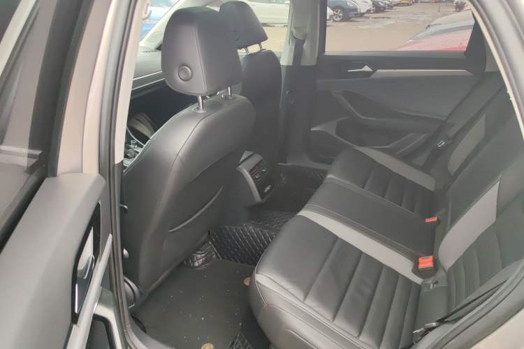 Used Volkswagen Sagitar 2019 280TSI DSG Comfort Version China VI Standard Left Rear Seat