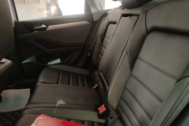 Used Volkswagen Sagitar 2019 200TSI DSG Comfort Version China VI Standard Left Rear Seat
