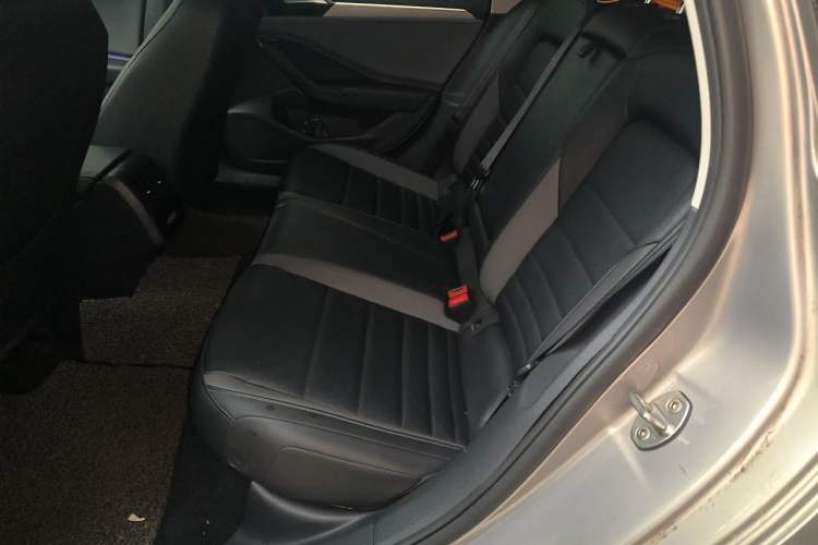 Used Volkswagen Sagitar 2019 200TSI DSG Comfort Version China VI Standard Left Rear Seat