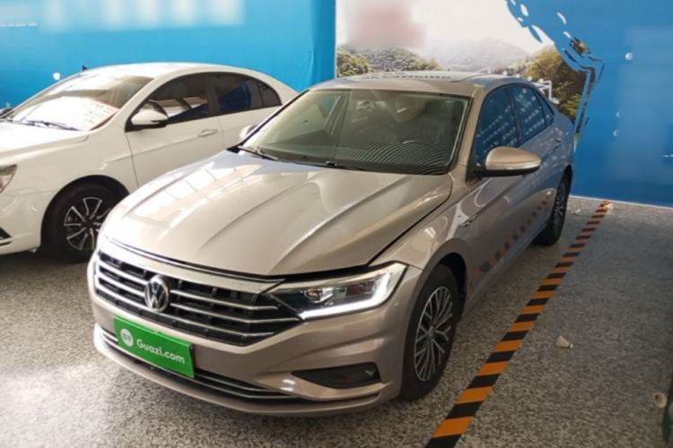 Used Volkswagen Sagitar 2019 200TSI DSG Comfort Version China VI Standard Guazi used car, China used car export, Used car for sale, Used cars, Cheapest cars for sale